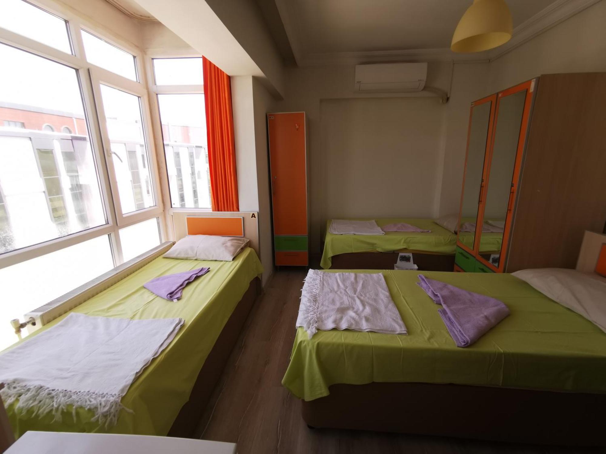 คานาคาเล กัมปัส ปานซิยอน Hostel ชานัคคาเล ภายนอก รูปภาพ