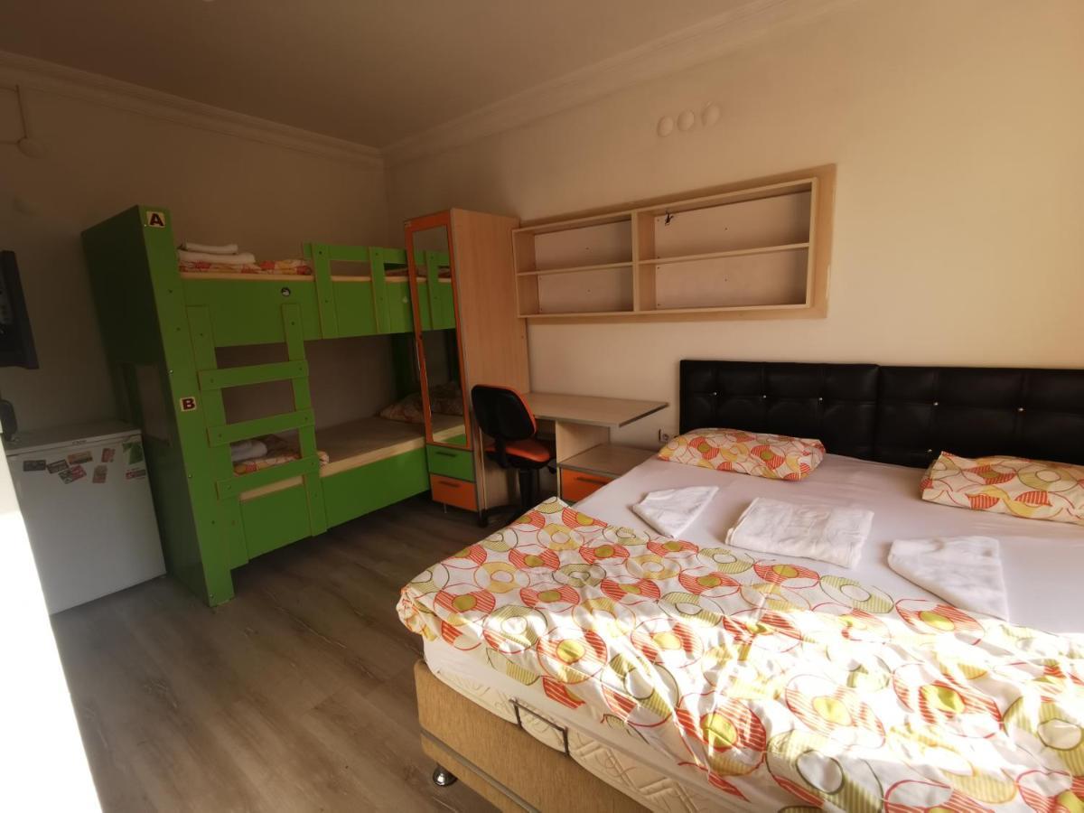 คานาคาเล กัมปัส ปานซิยอน Hostel ชานัคคาเล ภายนอก รูปภาพ