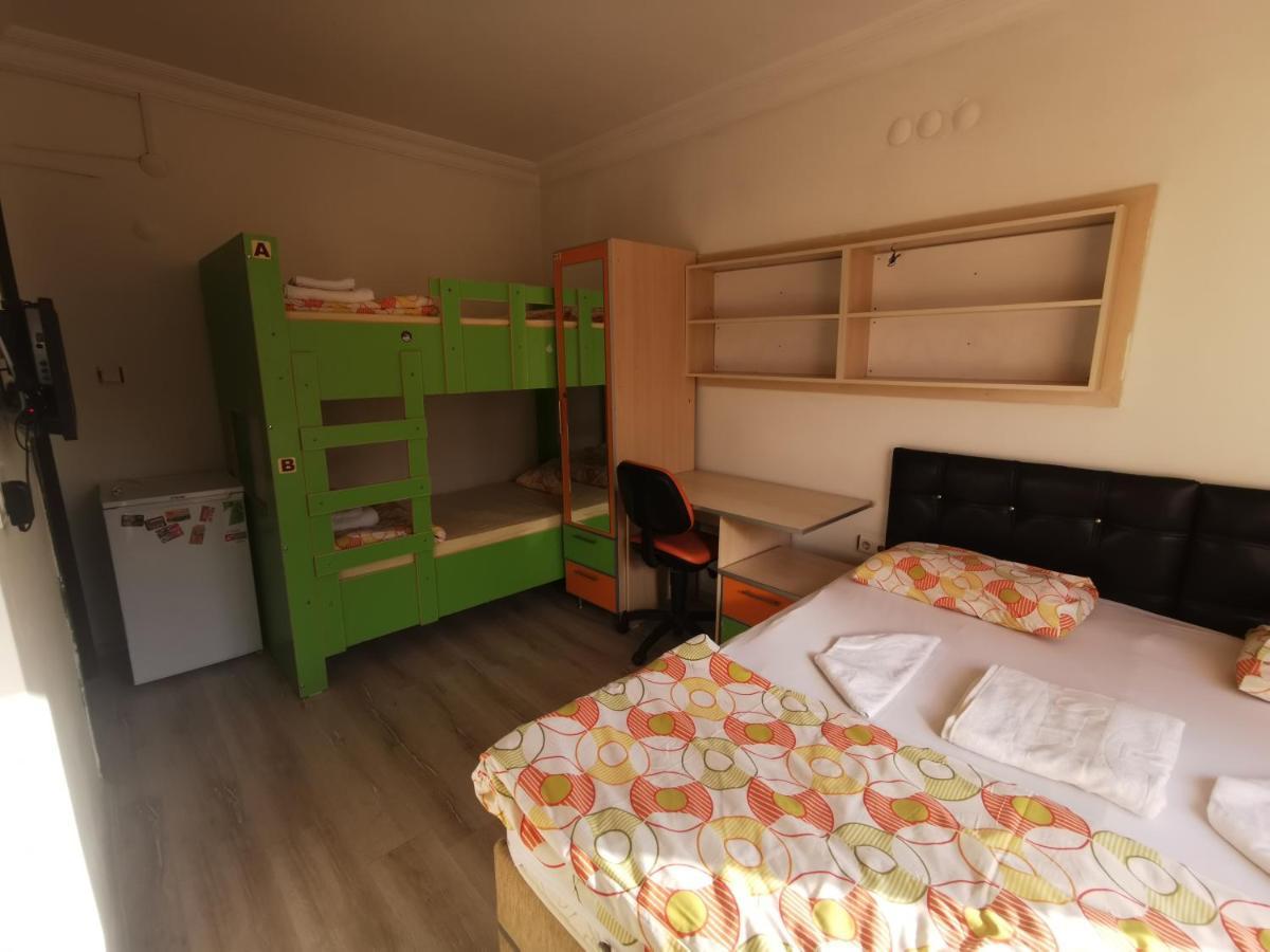 คานาคาเล กัมปัส ปานซิยอน Hostel ชานัคคาเล ภายนอก รูปภาพ
