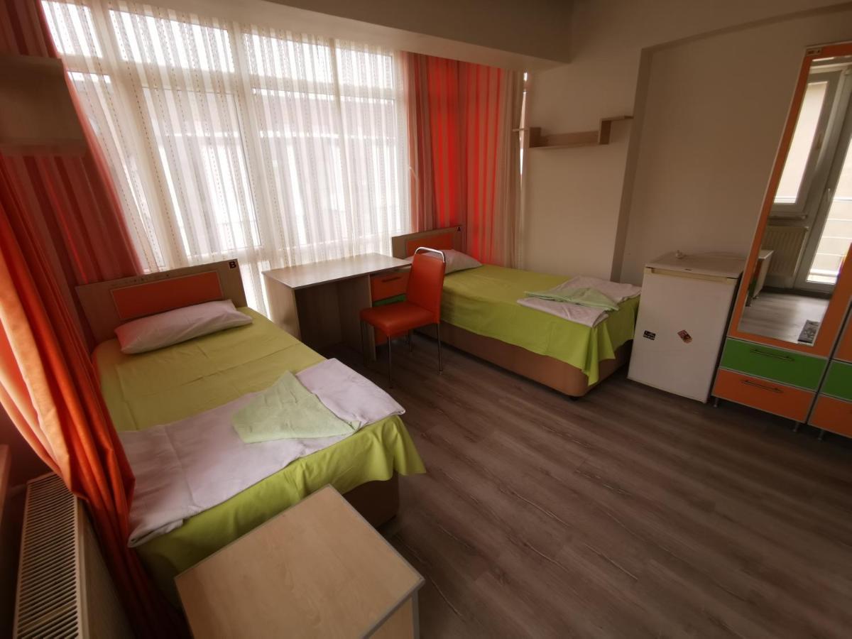 คานาคาเล กัมปัส ปานซิยอน Hostel ชานัคคาเล ภายนอก รูปภาพ